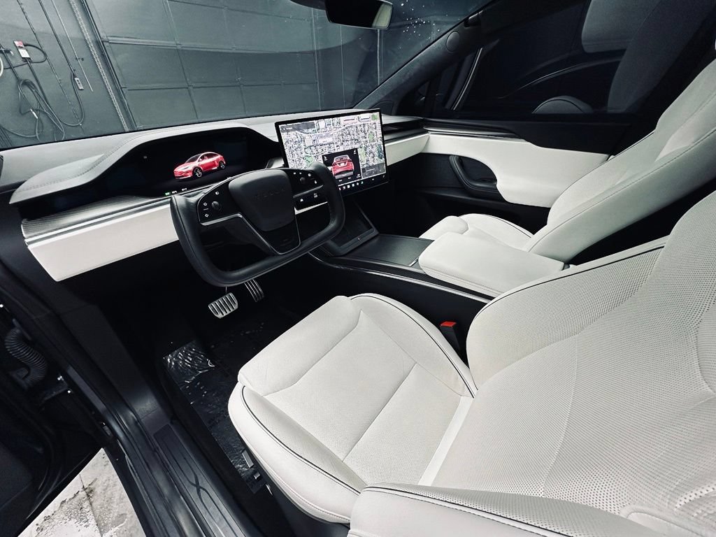 Used 2022 Tesla Model X Plaid AWD/4WD image 15