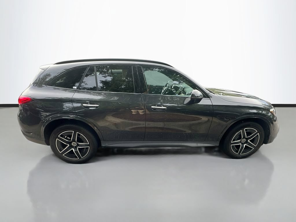 Certified 2026 Mercedes-Benz GLC 300 4MATIC image 4