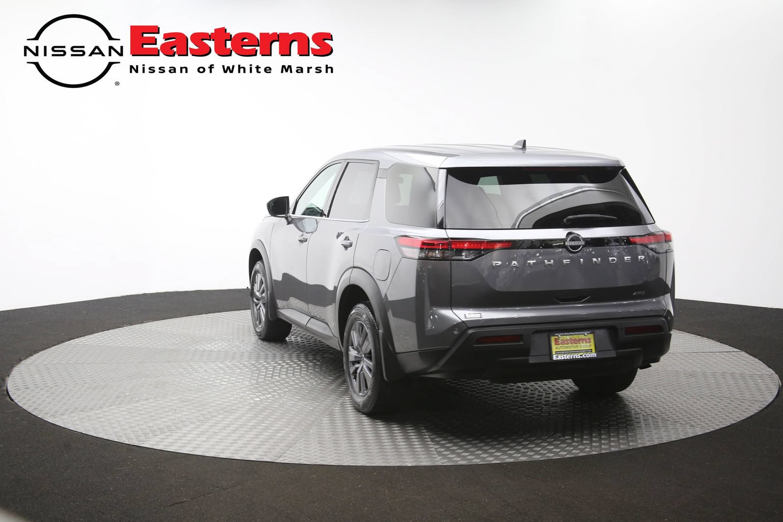 Used 2023 Nissan Pathfinder S AWD/4WD image 64