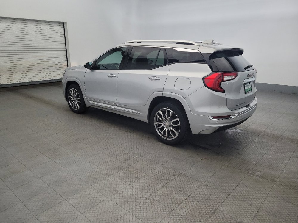 Used 2022 GMC Terrain Denali AWD/4WD image 3