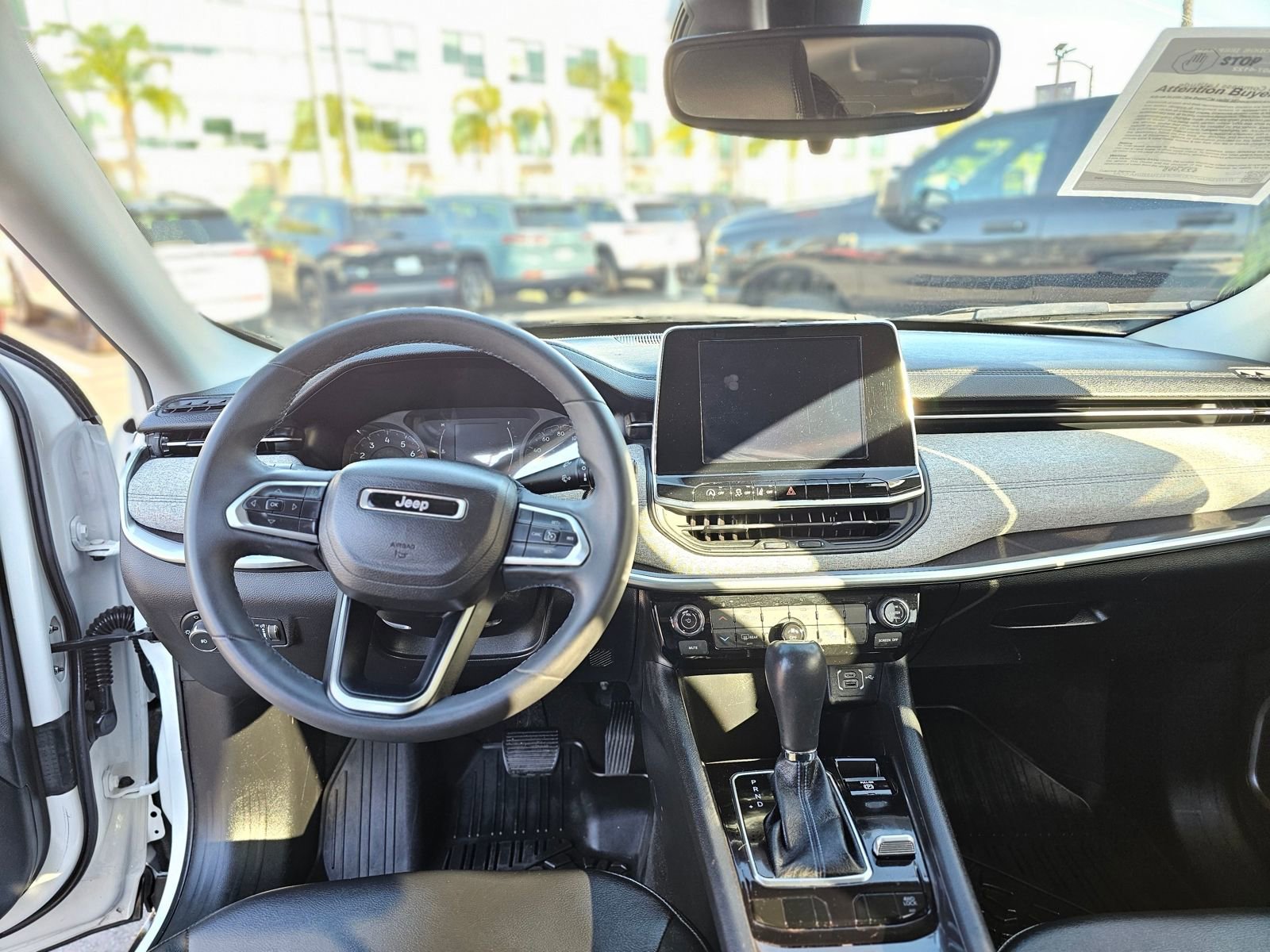 Used 2022 Jeep Compass Latitude AWD/4WD image 25