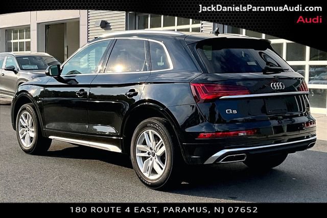 Certified 2023 Audi Q5 2.0T Premium w/ Convenience Package AWD/4WD image 10