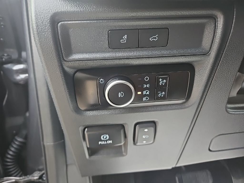 Used 2023 Ford Expedition Max Limited image 14