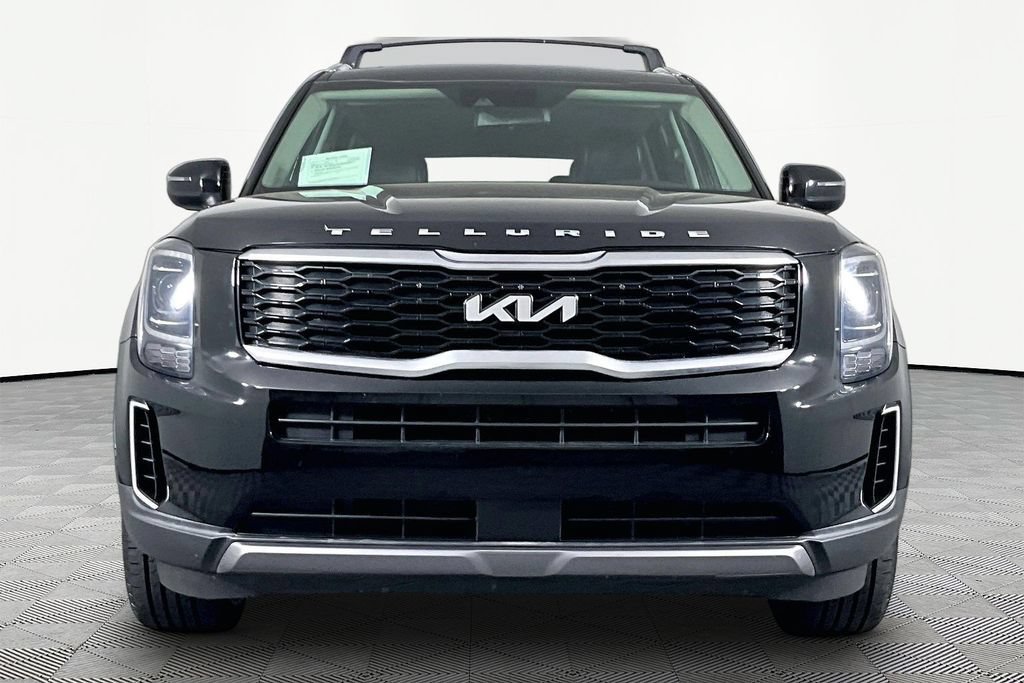 Used 2022 Kia Telluride S FWD image 2