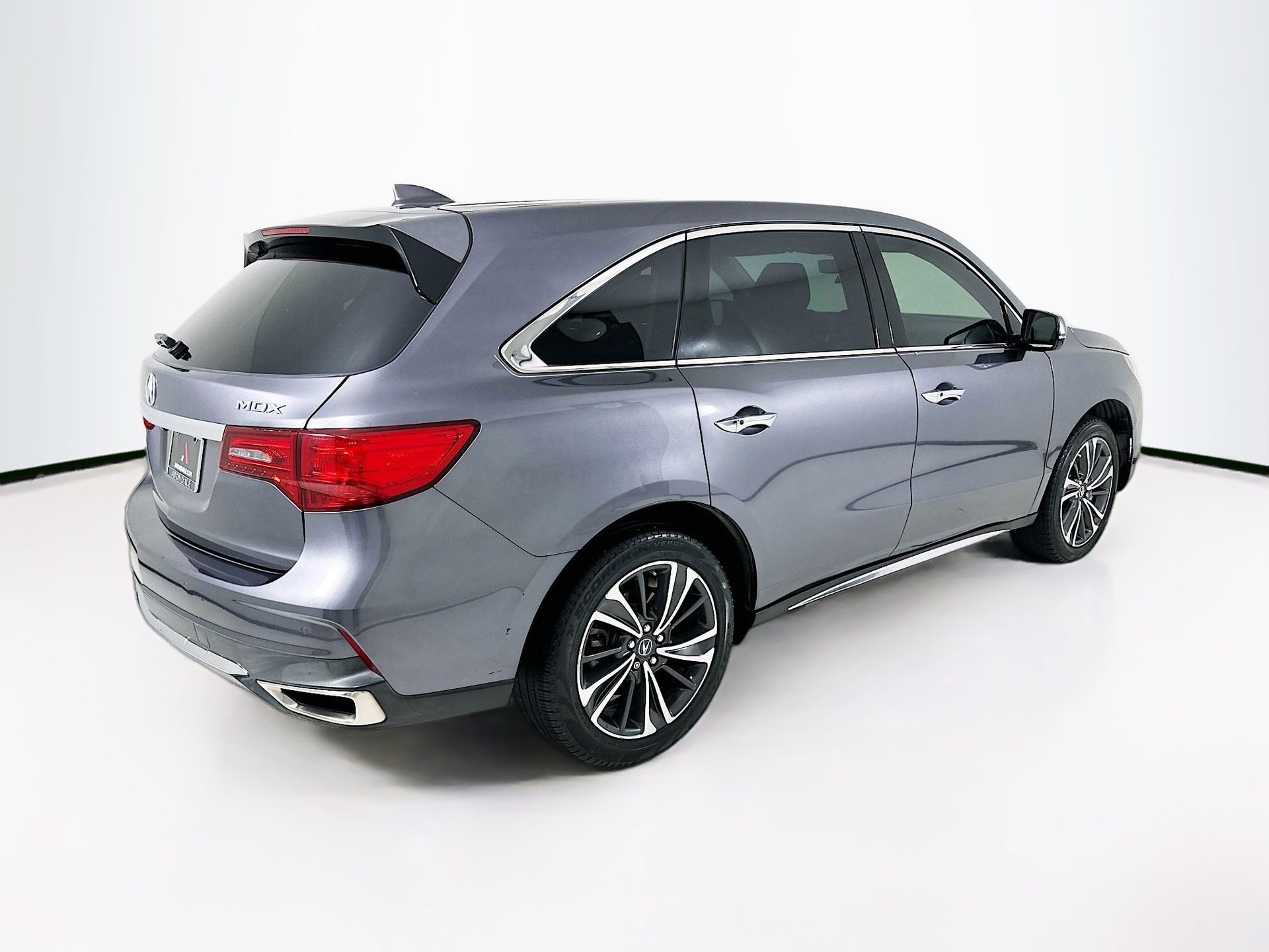 Used 2020 Acura MDX FWD w/ Technology Package image 8