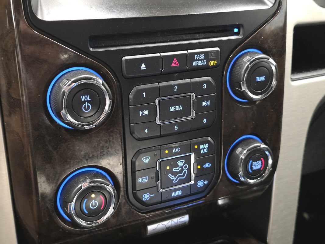 Used 2013 Ford F150 Platinum AWD/4WD image 32