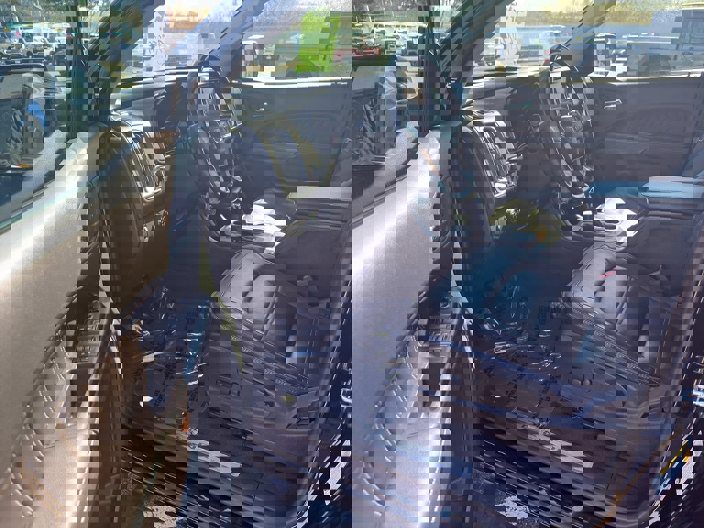 Used 2022 GMC Canyon Denali w/ Denali Black Edition Package image 5