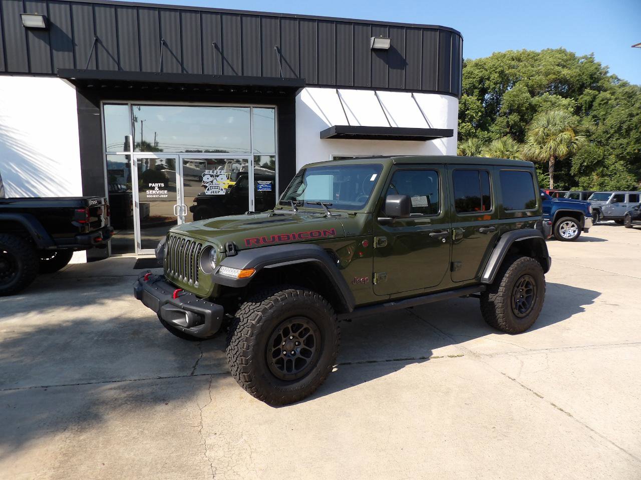 Used 2023 Jeep Wrangler Unlimited Rubicon w/ Xtreme 35 Tire Package image 2