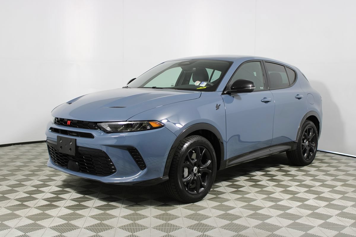 Used 2024 Dodge Hornet R/T w/ R/T Blacktop Package AWD/4WD image 38