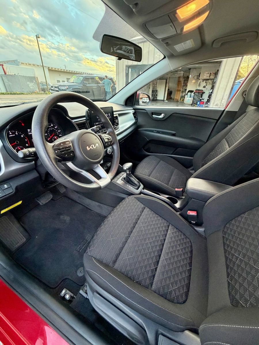 Used 2022 Kia Rio S image 25