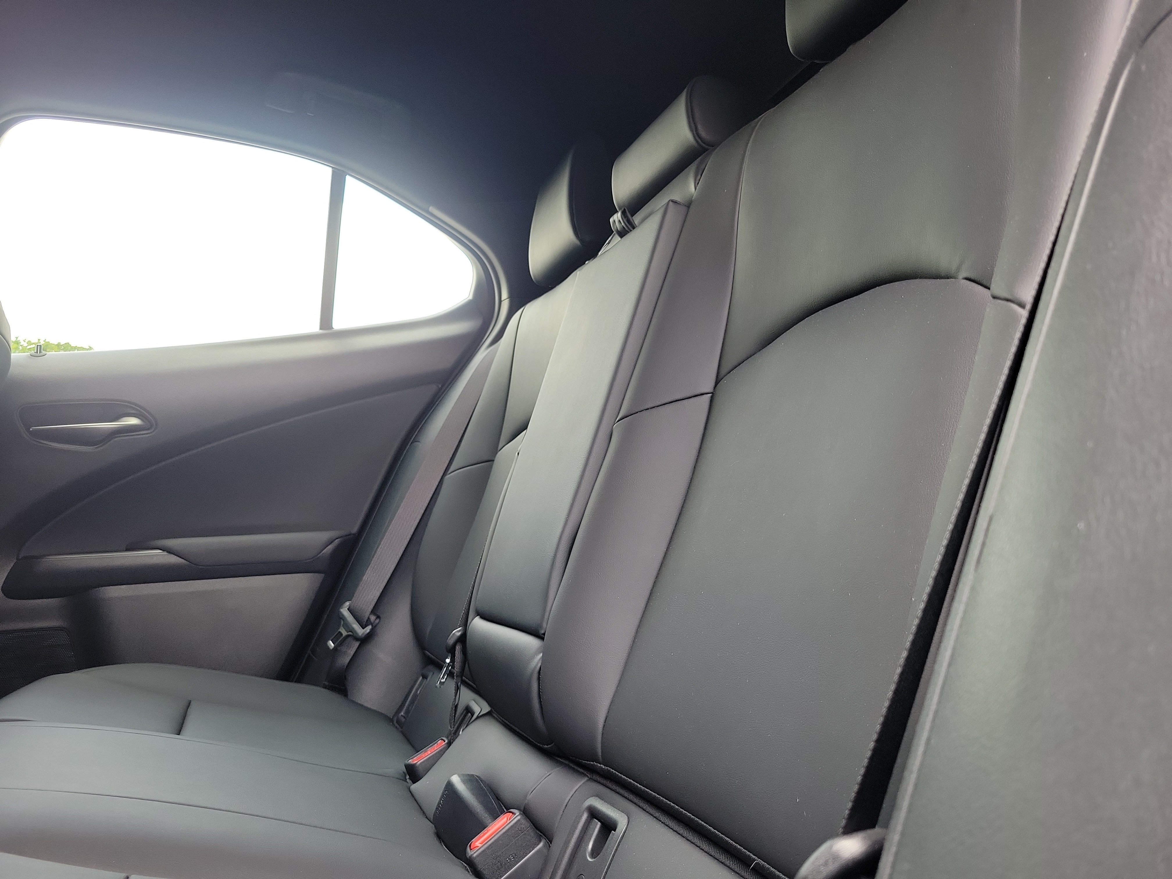 Used 2023 Lexus UX 250h FWD w/ Accessory Package (Z1) image 10