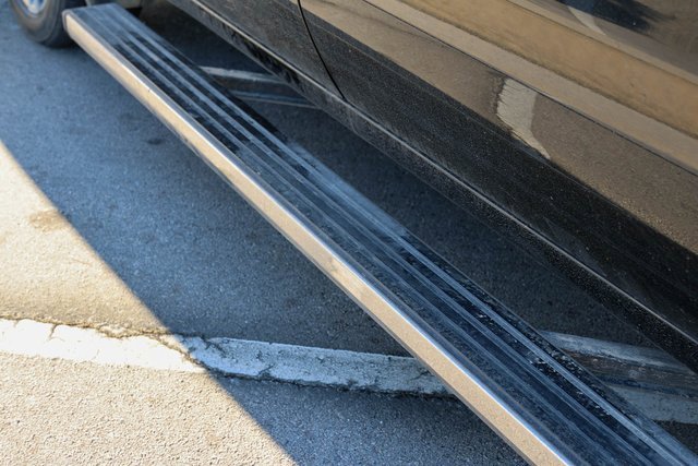 Used 2024 GMC Sierra 1500 Denali Ultimate image 9