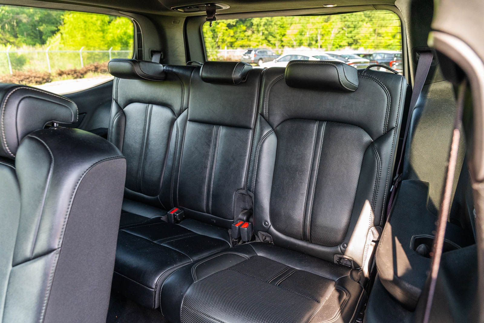 Used 2024 Jeep Wagoneer Series II w/ Flexible Seating Group RWD image 21