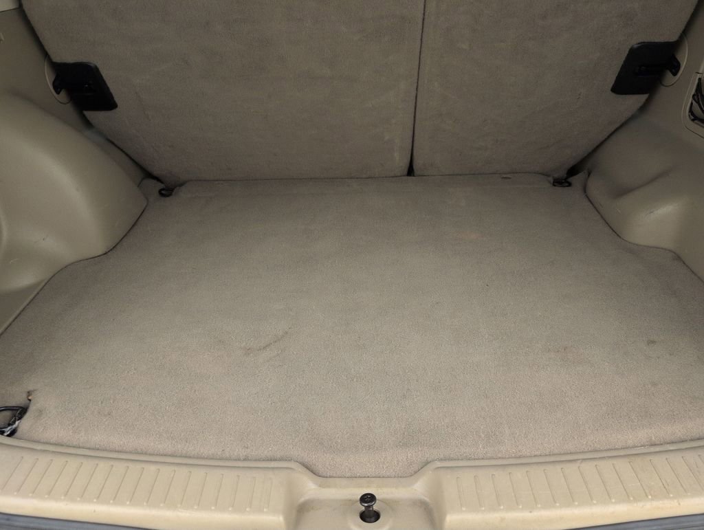 Used 2005 Ford Escape XLT image 27