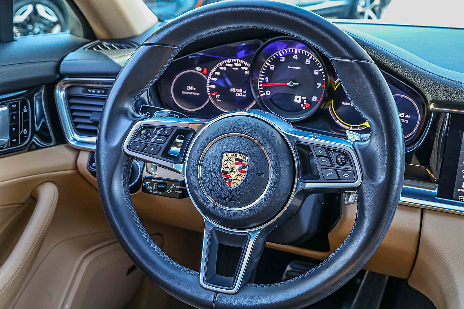 Used 2020 Porsche Panamera 4S w/ Premium Package Plus image 10