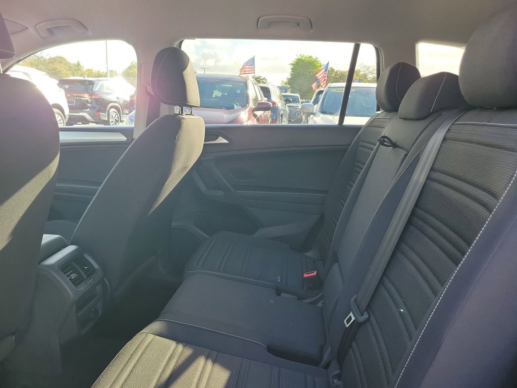 Used 2024 Volkswagen Tiguan S image 8