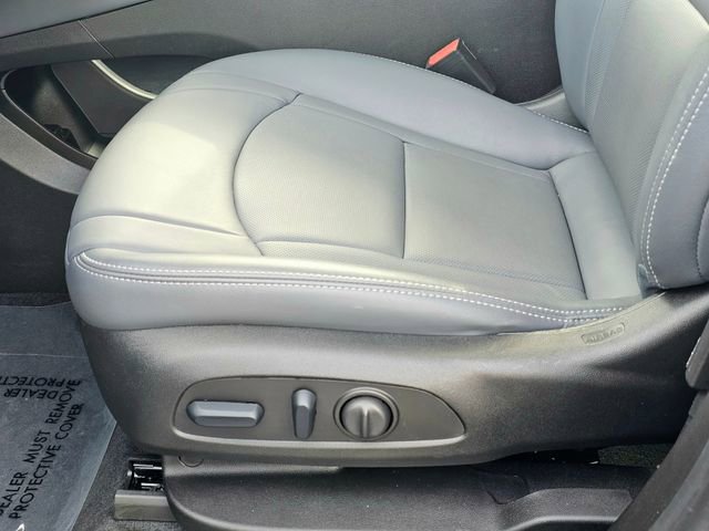 Used 2024 Buick Enclave Essence w/ Experience Buick Package AWD/4WD image 19