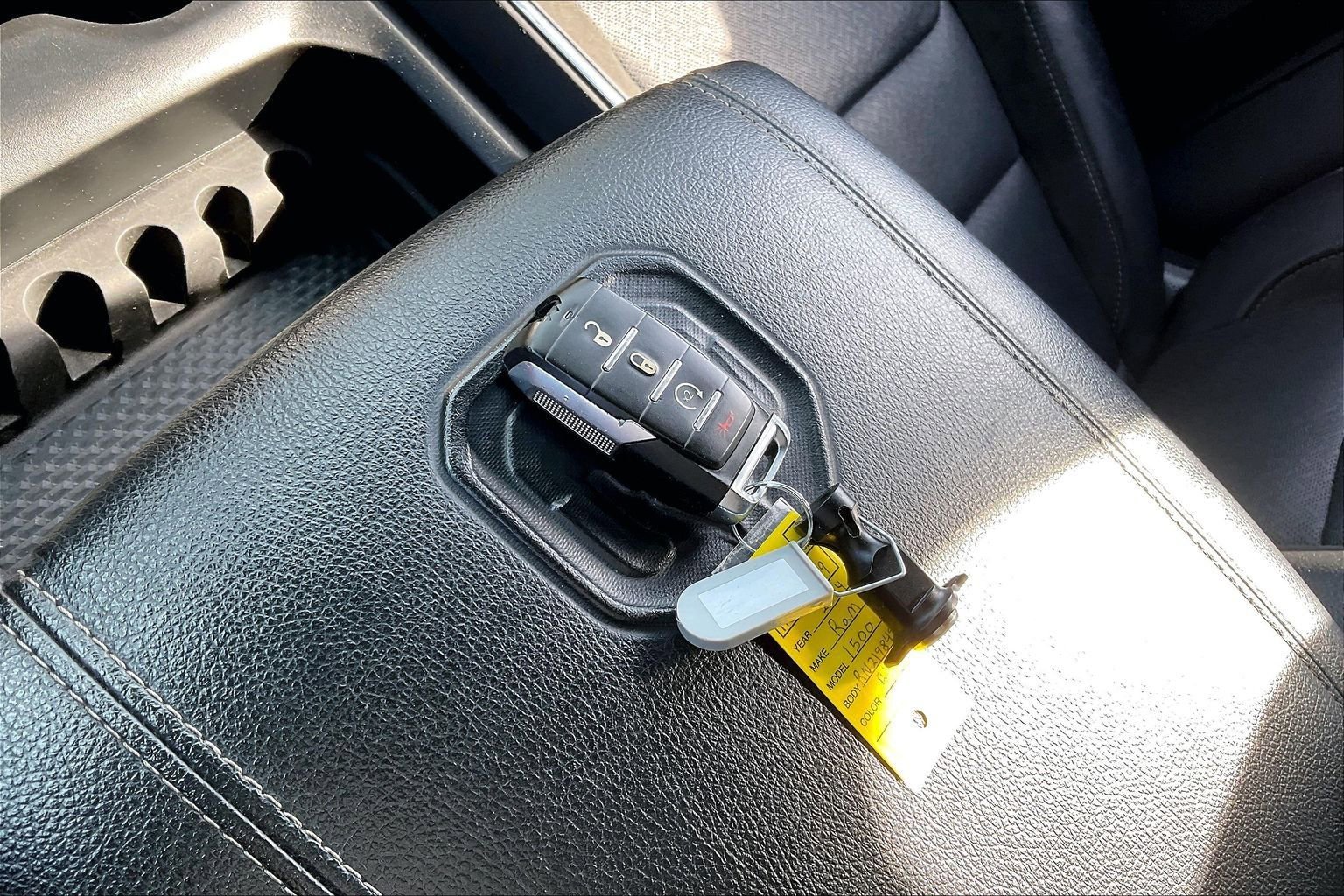 Used 2024 RAM 1500 Laramie image 36