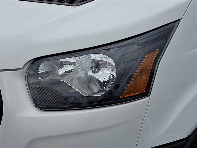 Used 2020 Ford Transit 250 Medium Roof image 9