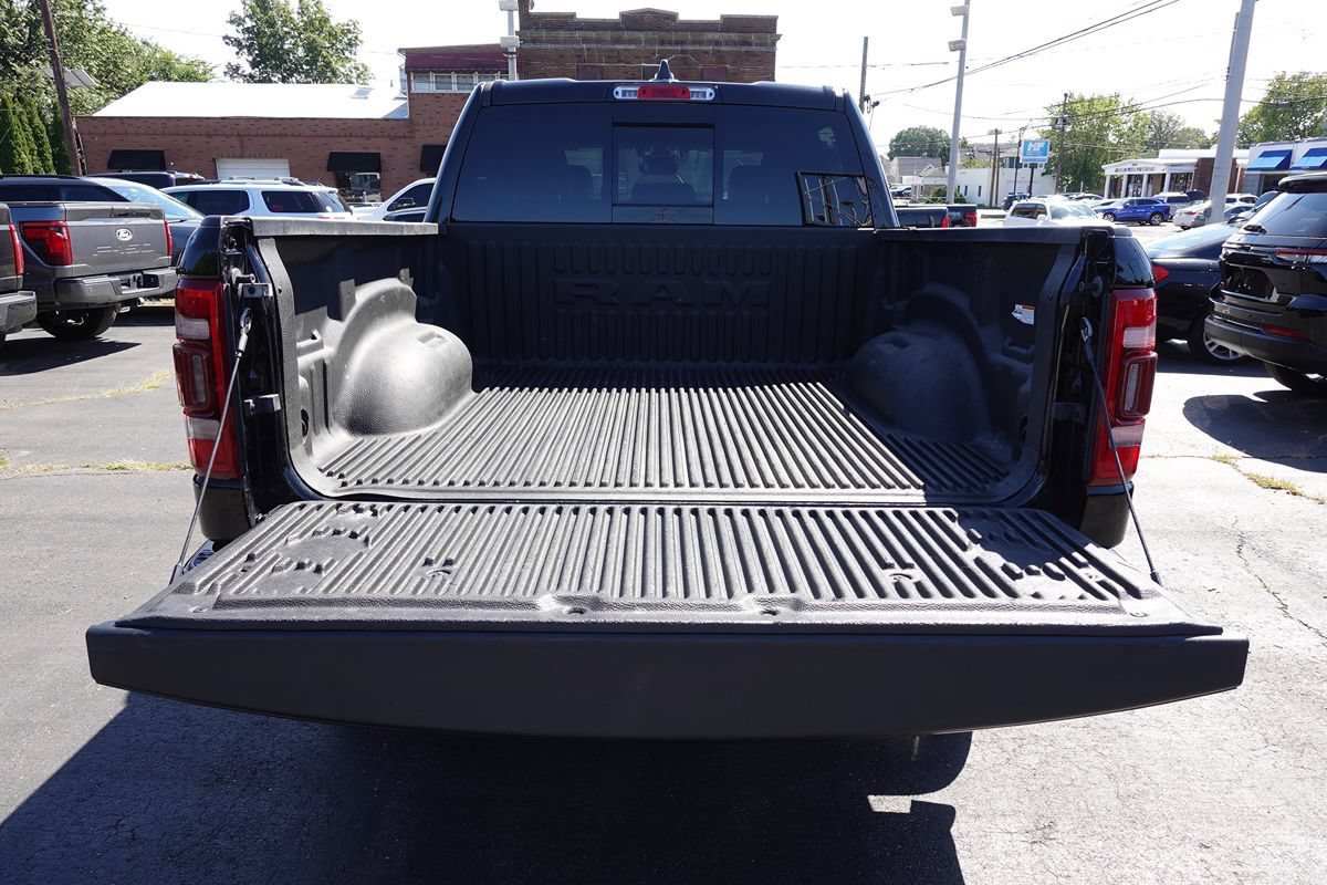 Used 2023 RAM 1500 Laramie AWD/4WD image 28