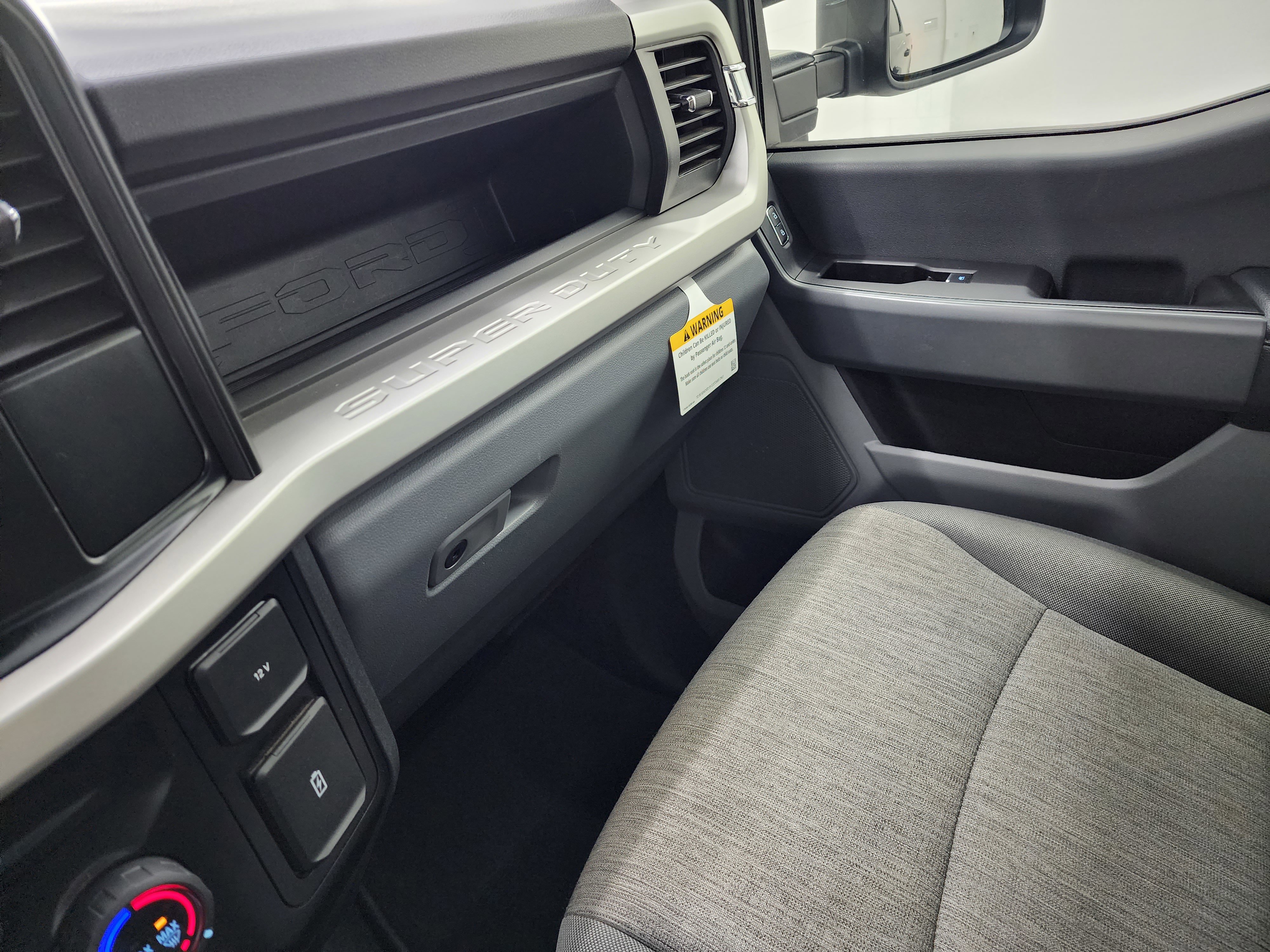 Used 2024 Ford F250 XL w/ STX Appearance Package image 13