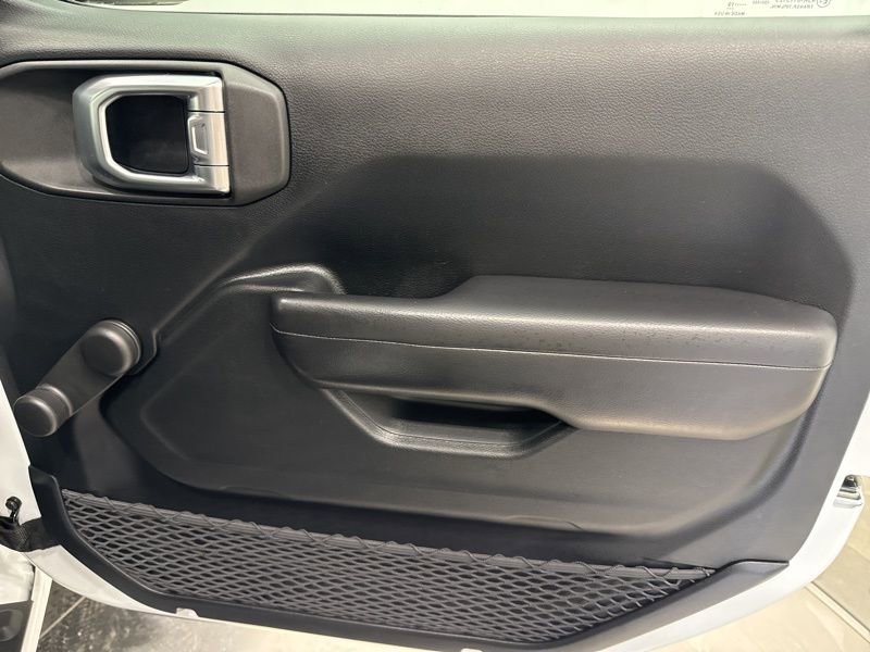 Used 2019 Jeep Wrangler Sport image 11