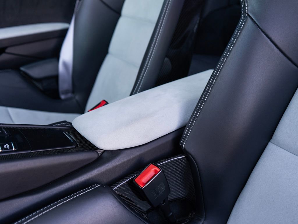 Used 2016 Porsche 911 GT3 RS image 26