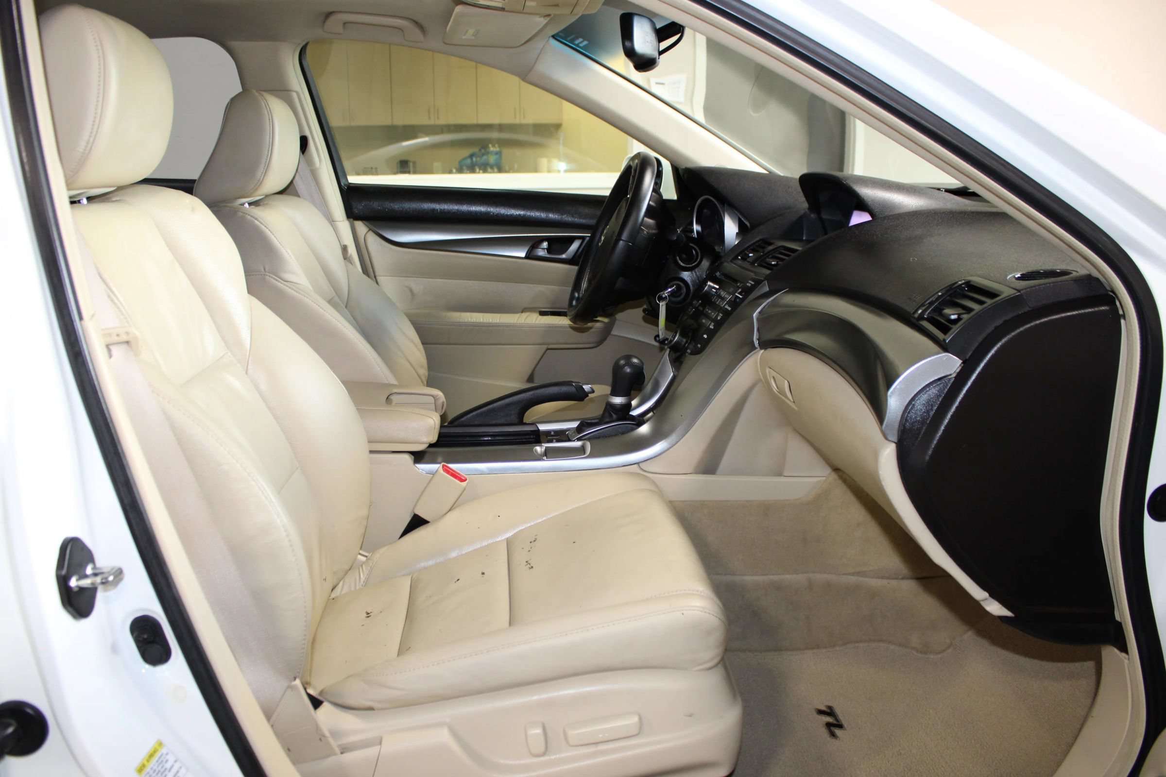 Used 2010 Acura TL FWD image 25