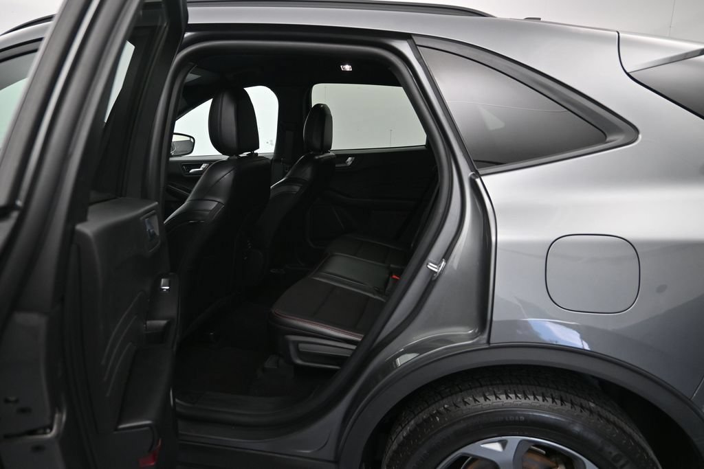 Used 2025 Ford Escape ST-Line Select AWD/4WD image 22