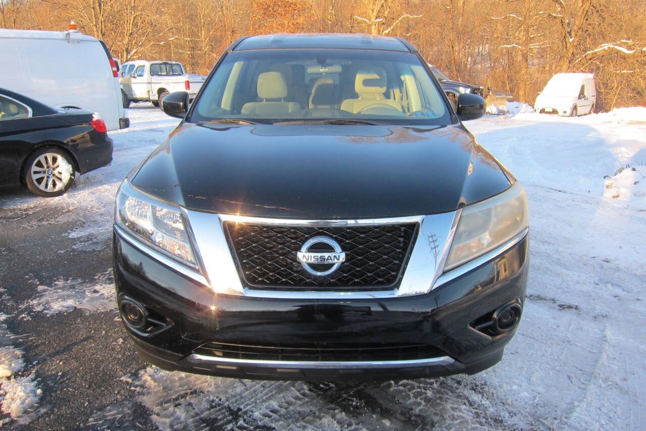 Used 2013 Nissan Pathfinder S w/ Cargo Pkg image 2
