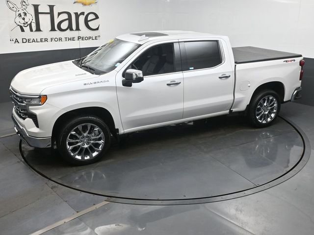 Used 2023 Chevrolet Silverado 1500 LTZ w/ LTZ Premium Package AWD/4WD image 43