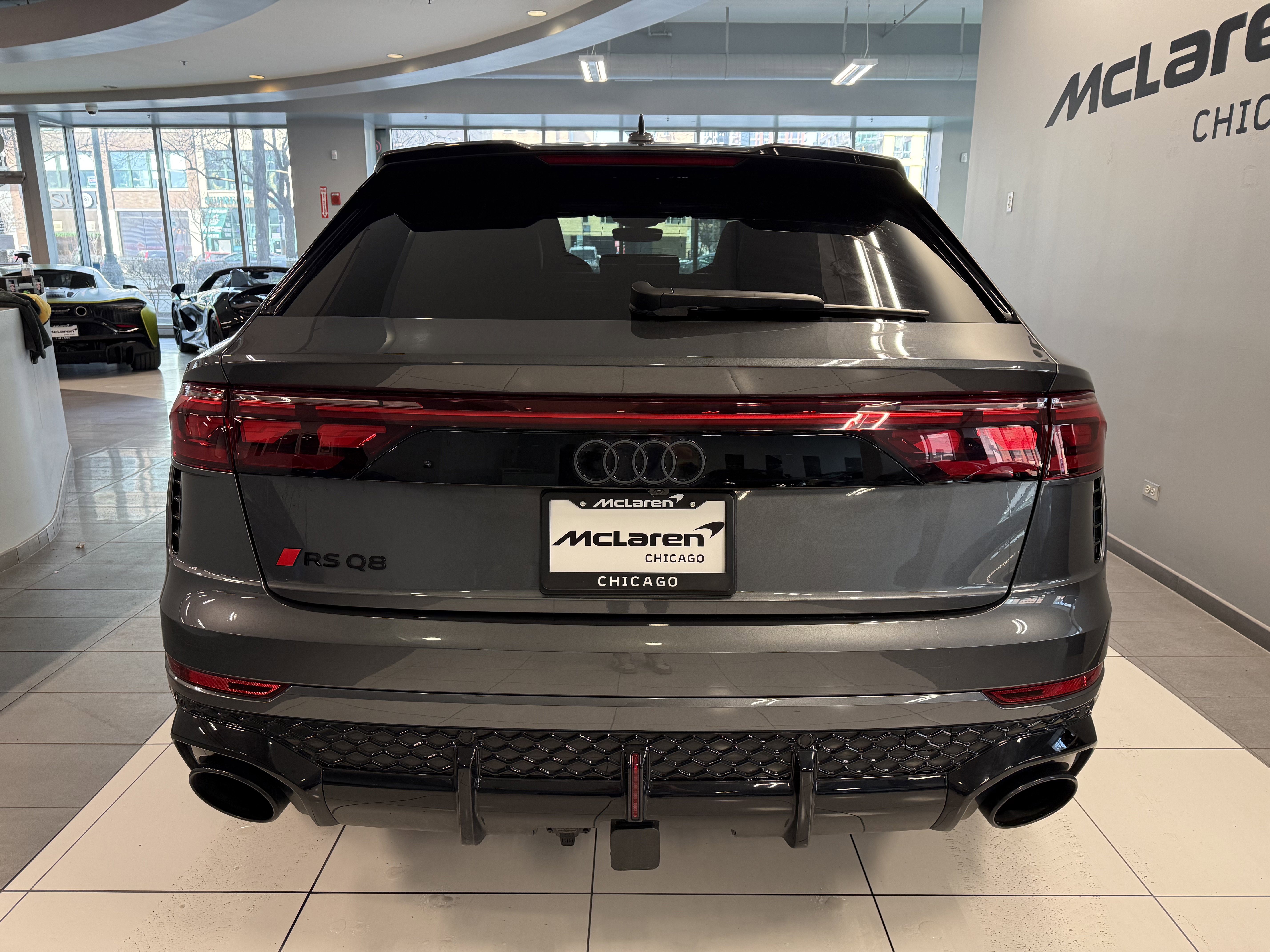 Used 2025 Audi RS Q8 performance image 4