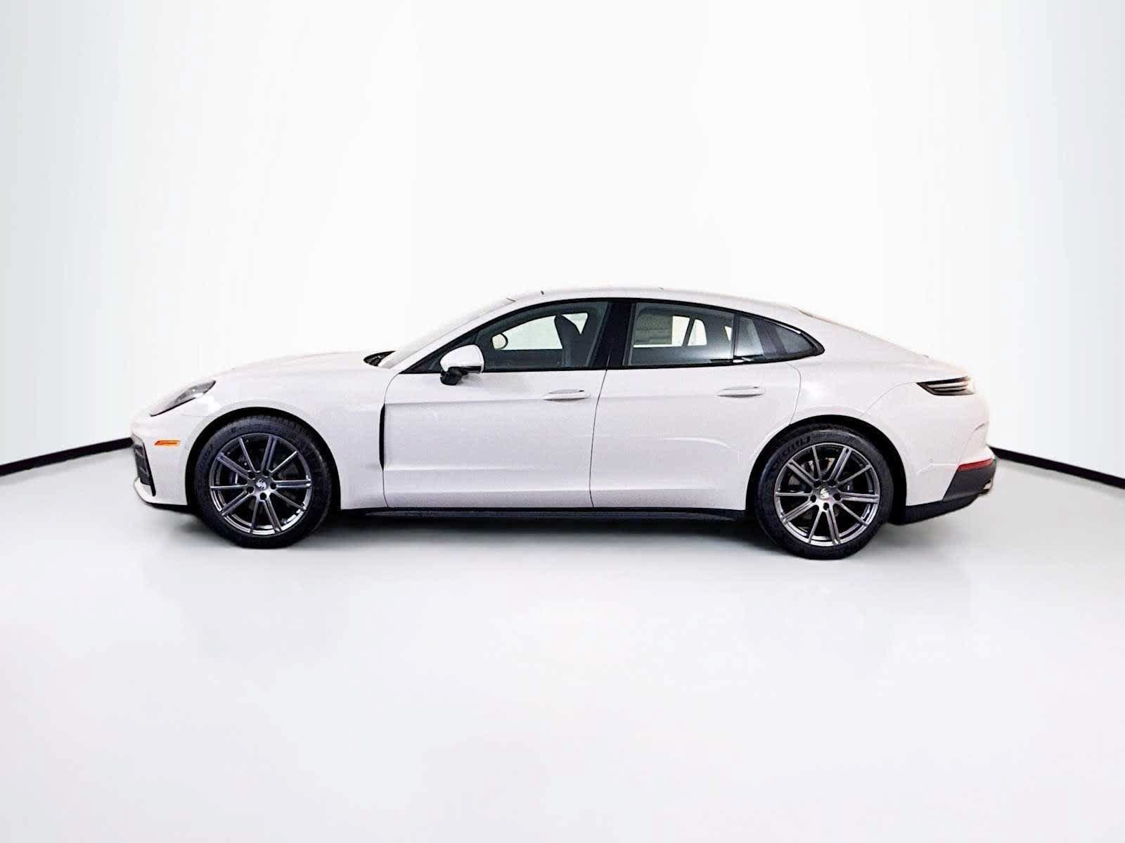 New 2026 Porsche Panamera 4 AWD/4WD image 30
