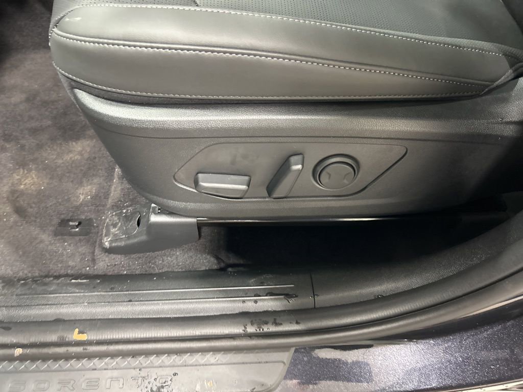 New 2026 Kia Sorento S image 10