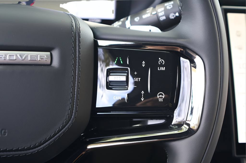 New 2026 Land Rover Range Rover Velar S AWD/4WD image 21