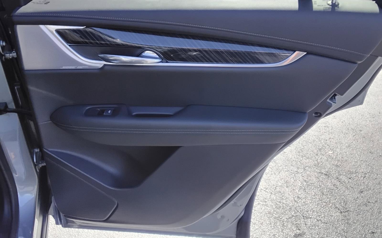 Used 2023 Cadillac XT6 Premium Luxury image 24