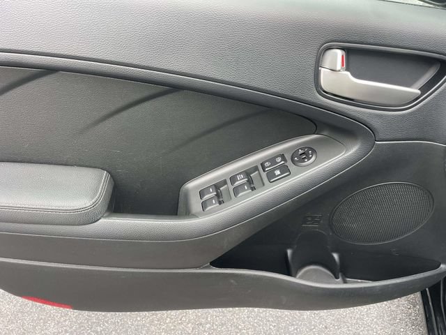 Used 2018 Kia Forte LX FWD image 17