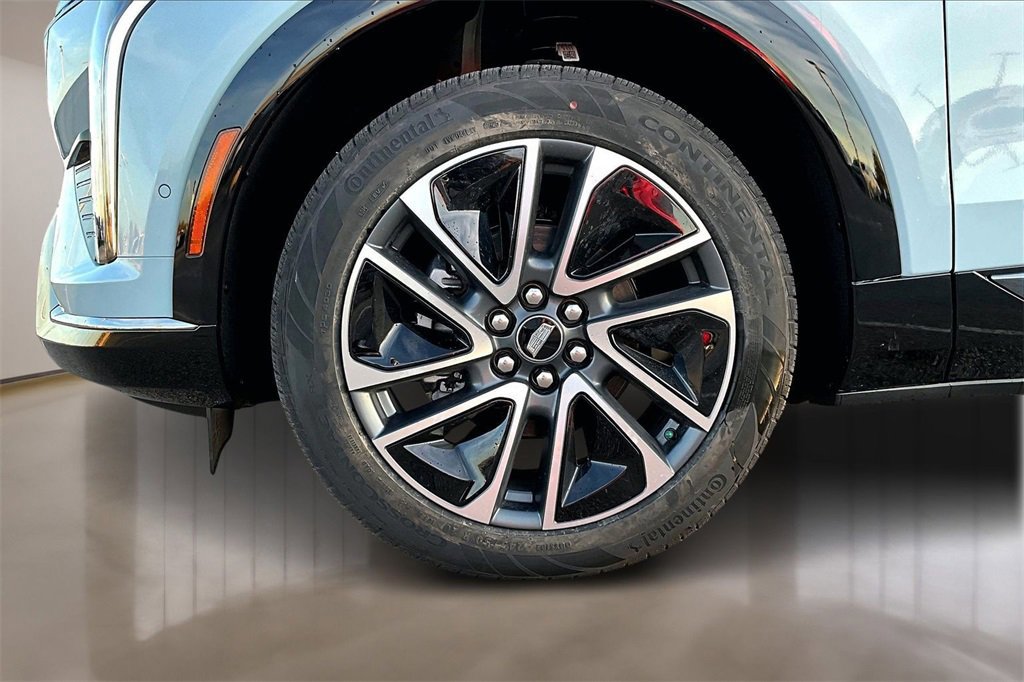 New 2026 Cadillac Optiq Sport 2 image 12