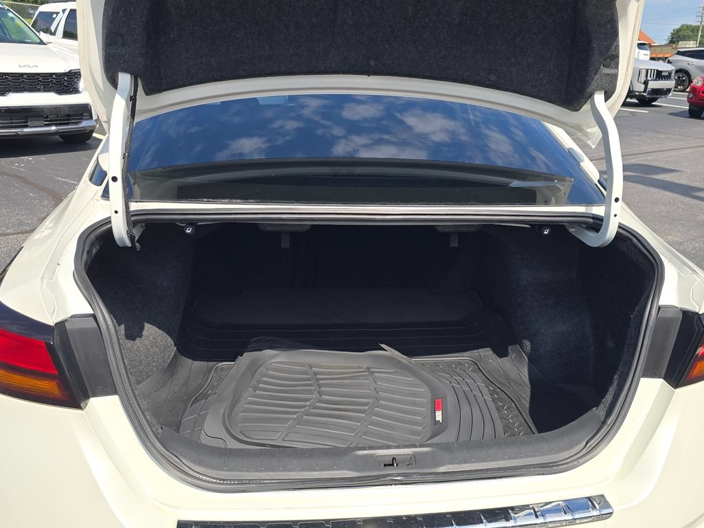 Used 2019 Nissan Altima 2.5 SV FWD image 13