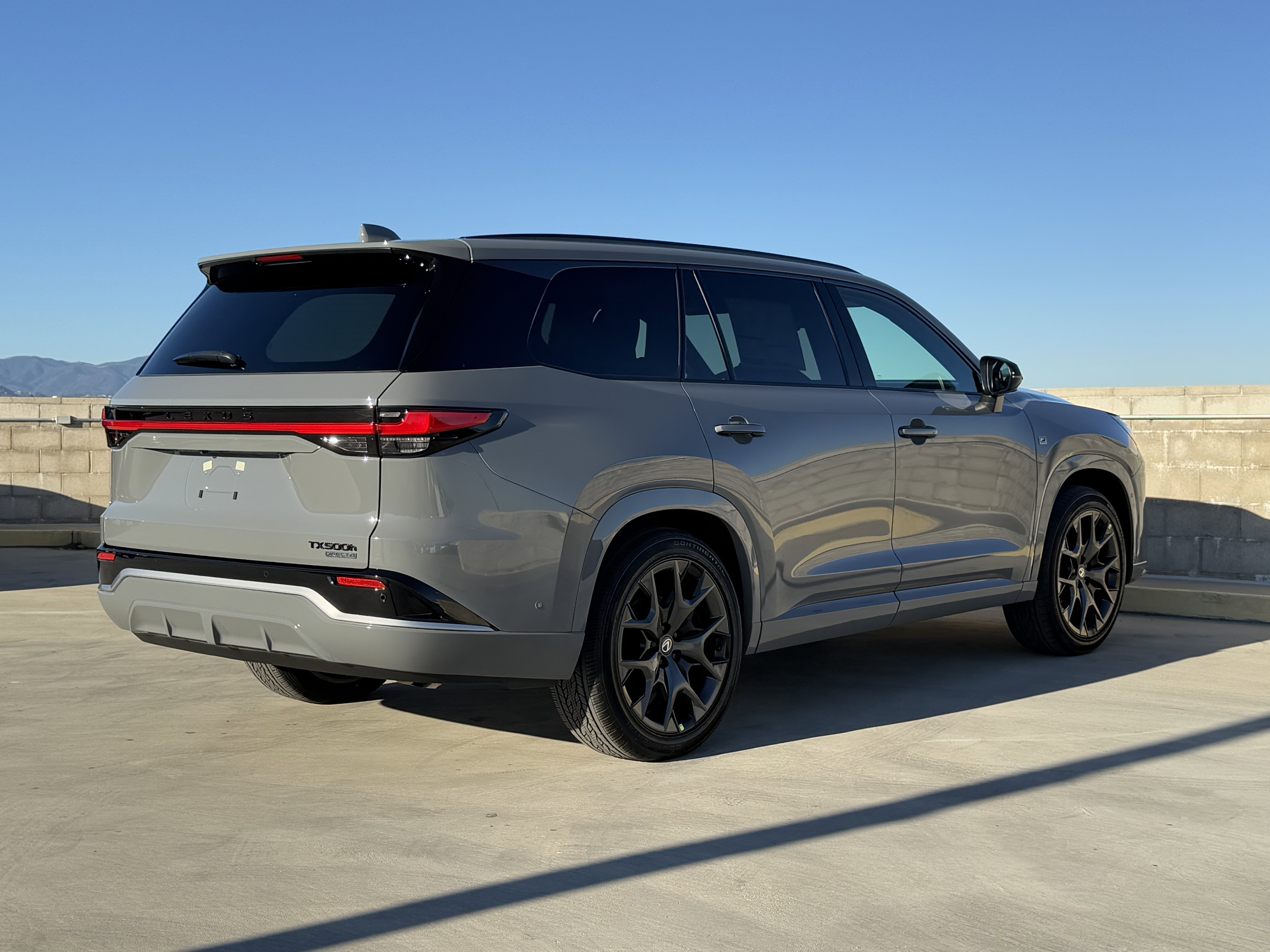 New 2026 Lexus TX 500h AWD image 12