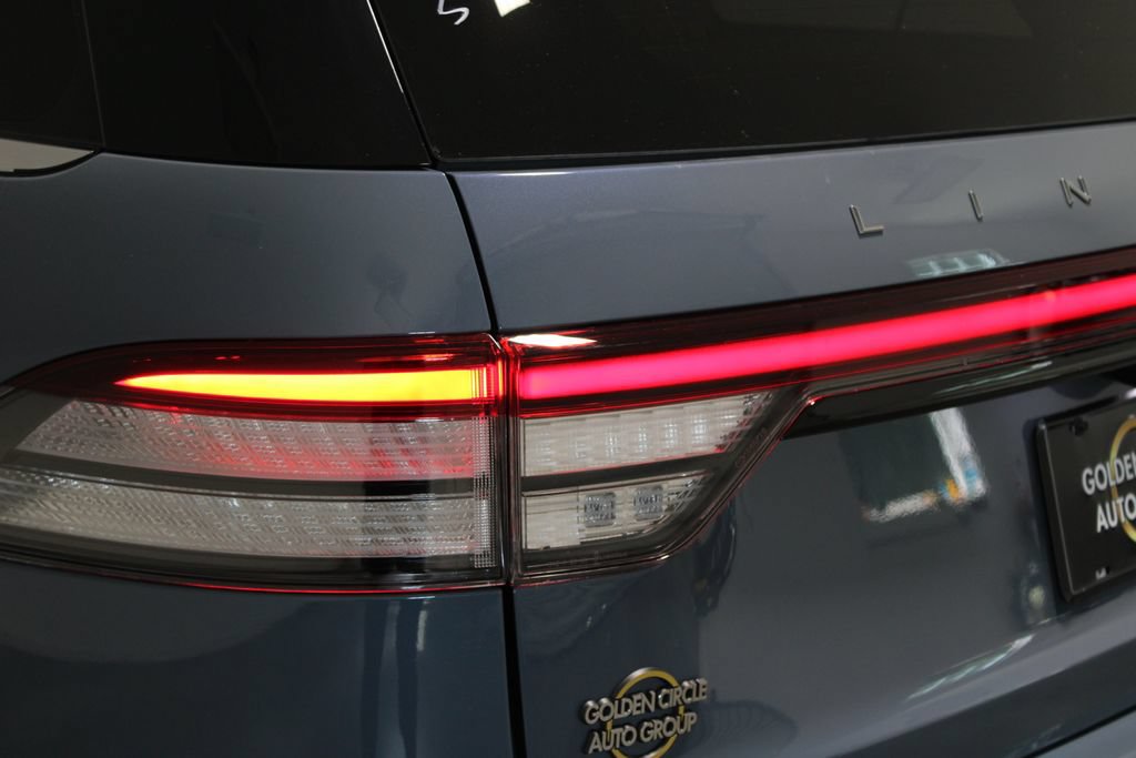 New 2026 Lincoln Aviator Reserve w/ Illumination Package RWD image 52