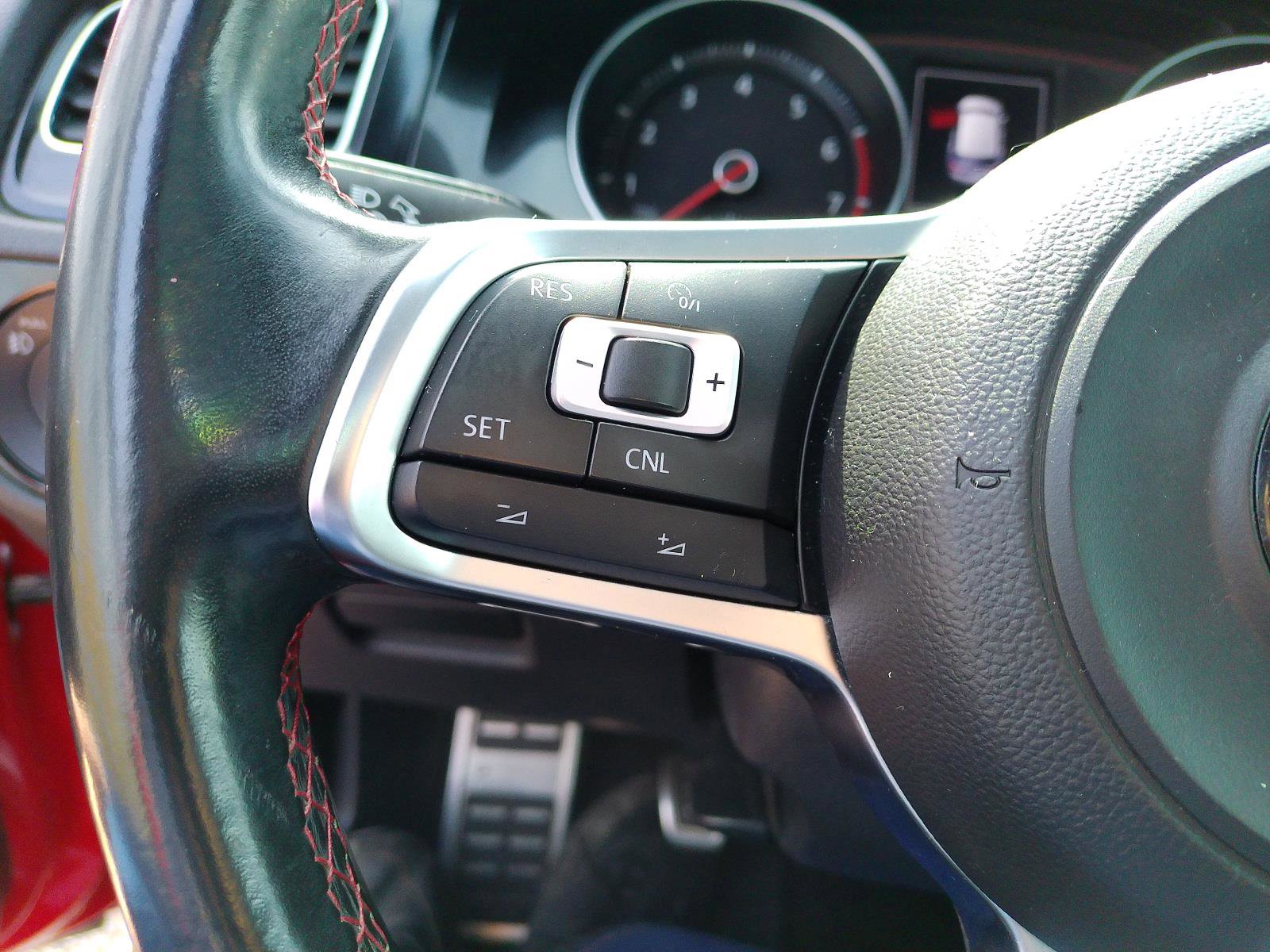 Used 2016 Volkswagen GTI Autobahn image 7