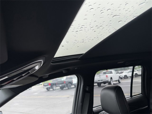 New 2025 Jeep Grand Cherokee Limited image 41