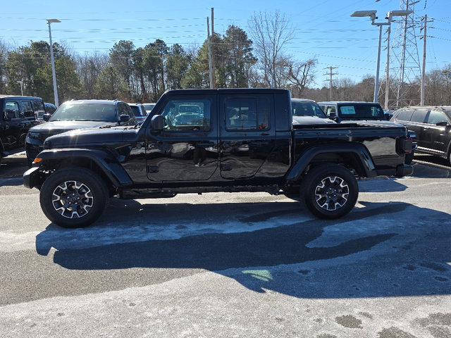 New 2026 Jeep Gladiator Sahara image 8