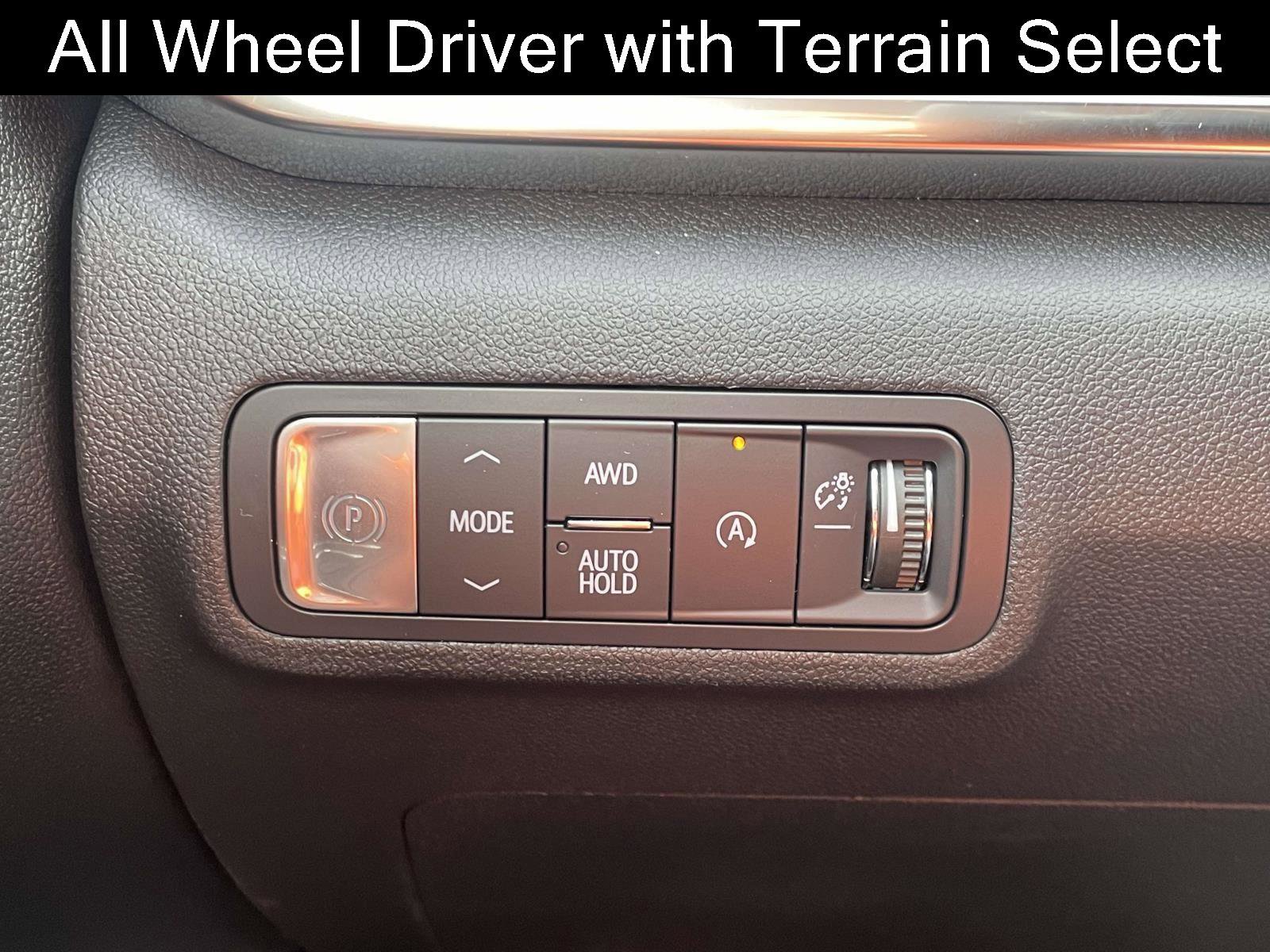 Used 2026 GMC Terrain Denali image 25