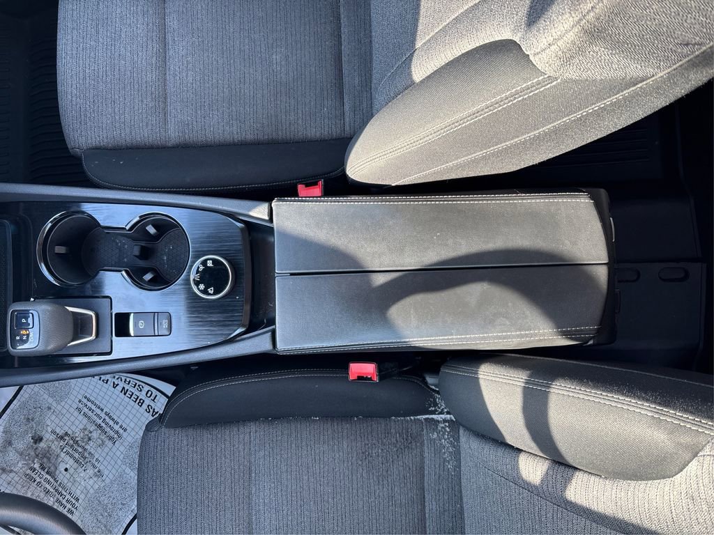 Used 2021 Nissan Rogue SV image 20