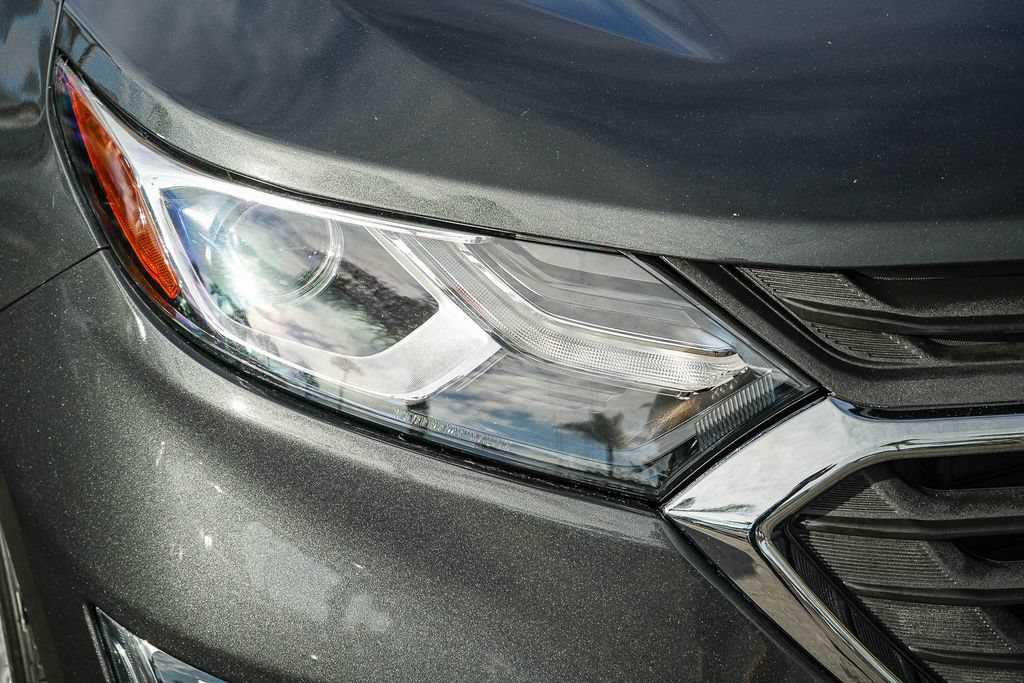 Used 2020 Chevrolet Equinox LS w/ LS Convenience Package FWD image 8