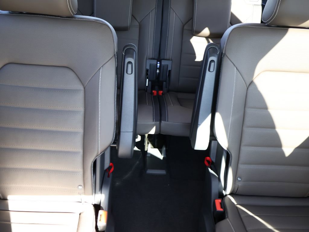 New 2026 Volkswagen Atlas SEL image 13