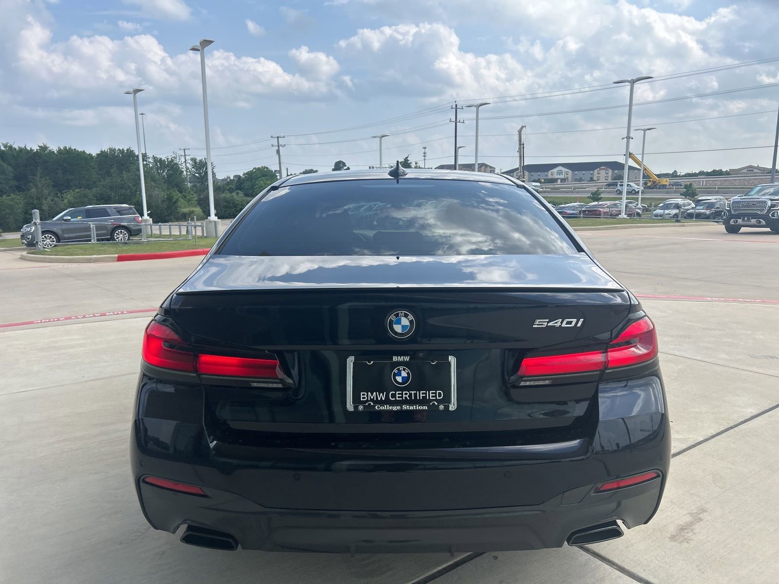 Certified 2023 BMW 540i w/ M Sport Package RWD image 7