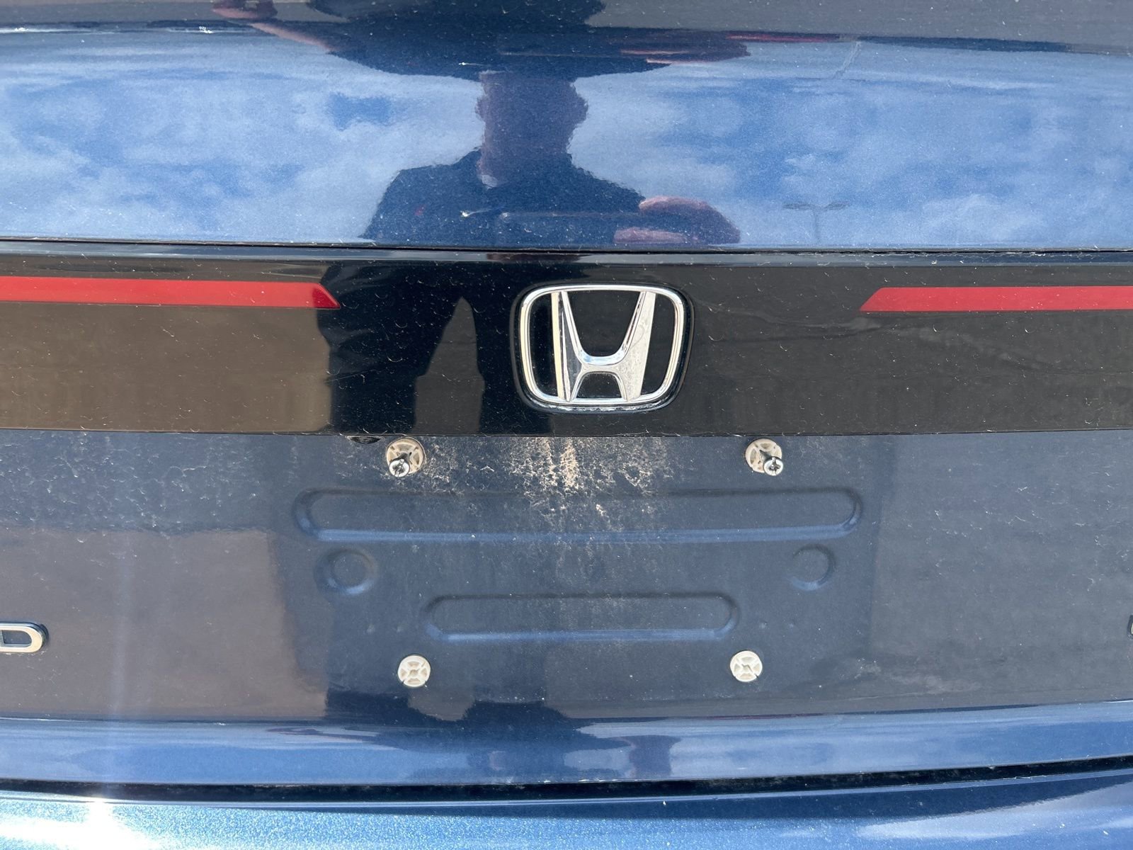 Used 2024 Honda Accord EX-L image 9